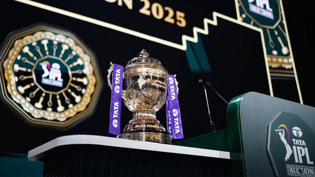 আইপিএল নিলামের আগে ৮ ক্রিকেটারের দল পরিবর্তন: দেখেনিন প্লেয়ার তালিকা