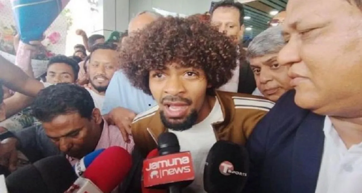 ভারতকে হারিয়ে যা বললেন হামজা চৌধুরী