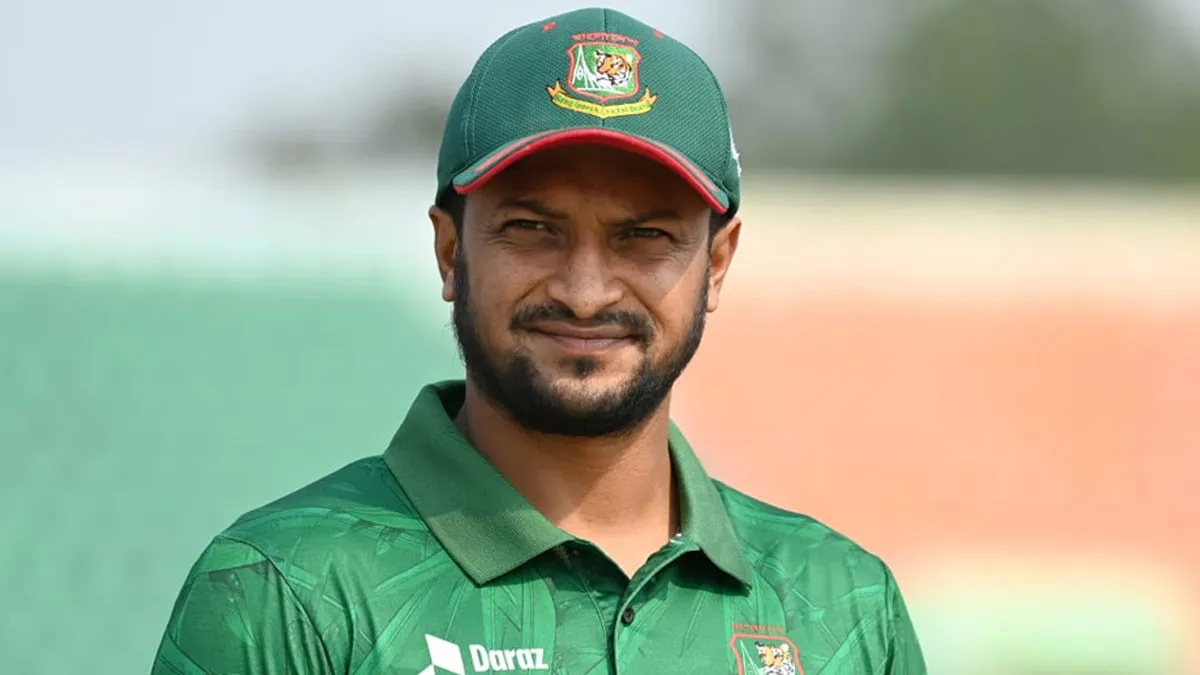 তবে কি দেশে ফিরছেন সাকিব,  দুদকের তলব