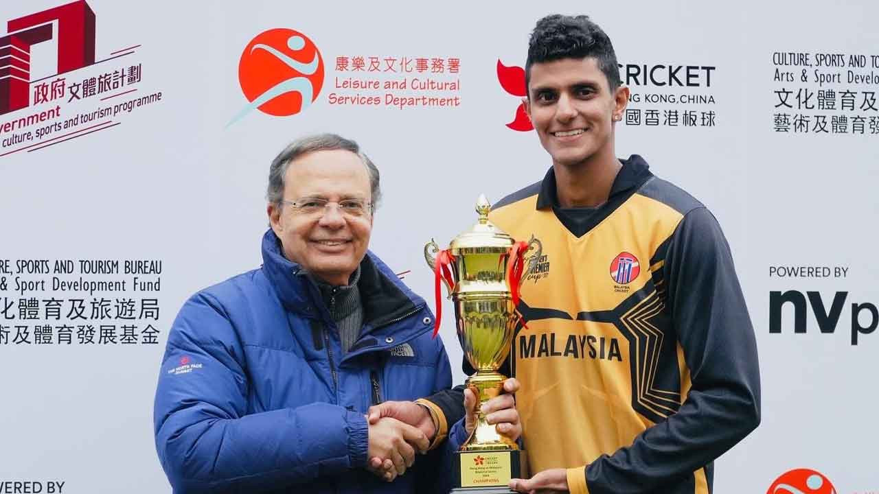 সাকিব-সিকান্দারের আগে বিশ্বরেকর্ড গড়লো মালয়েশিয়ান অলরাউন্ডার