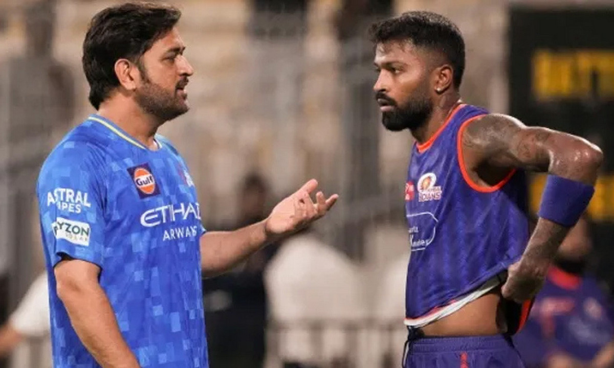 টি-টোয়েন্টিতে ধোনির পাশে হার্দিক! জানুন রেকর্ডের বিস্তারিত
