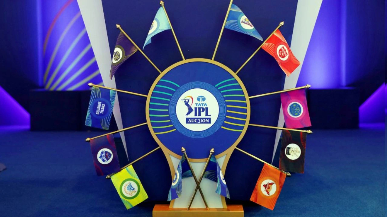 আইপিএল নিলামে যত কোটি টাকাপাবেন গ্রিন-মুস্তাফিজরা