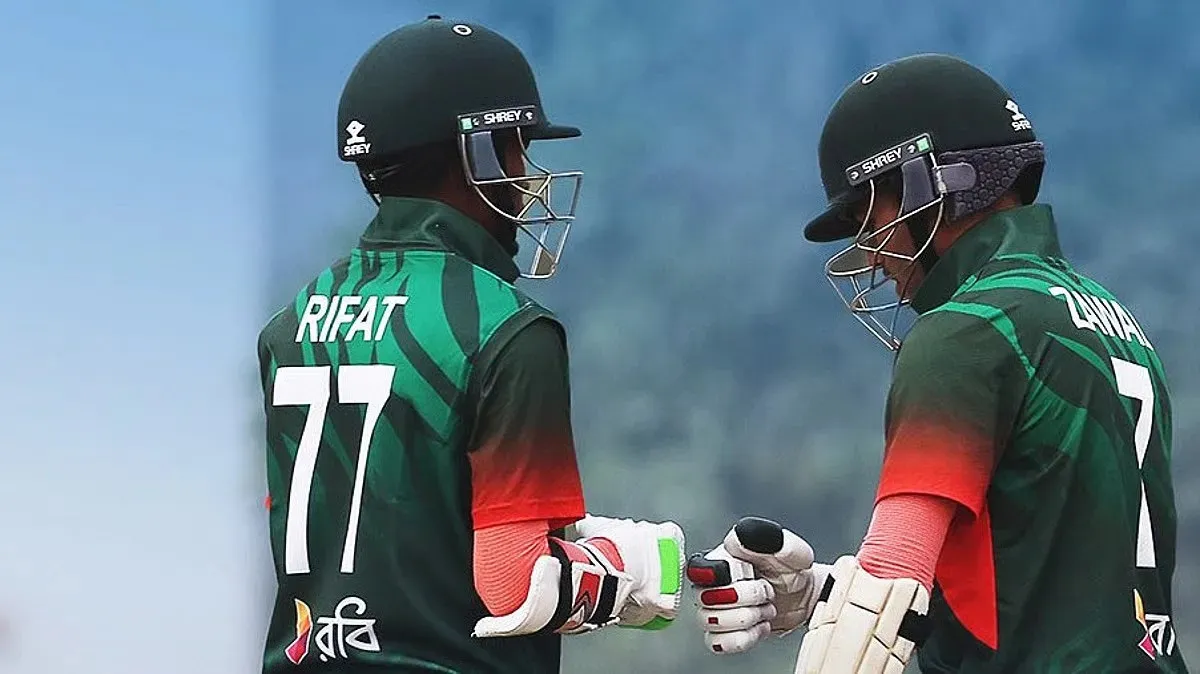 বাংলাদেশ বনাম পাকিস্তান সেমিফাইনাল: বিশাল রানের চ্যালেঞ্জ ছুড়ল টাইগাররা