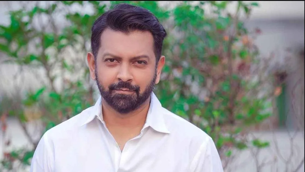 সবার কাছে দোয়া চাইলেন তাহসান