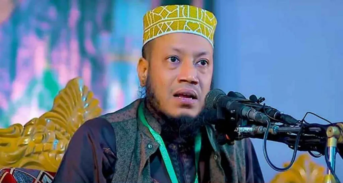 আমার ৩ শিশু কন্যাকে দেখে রাইখেন: আমির হামজা