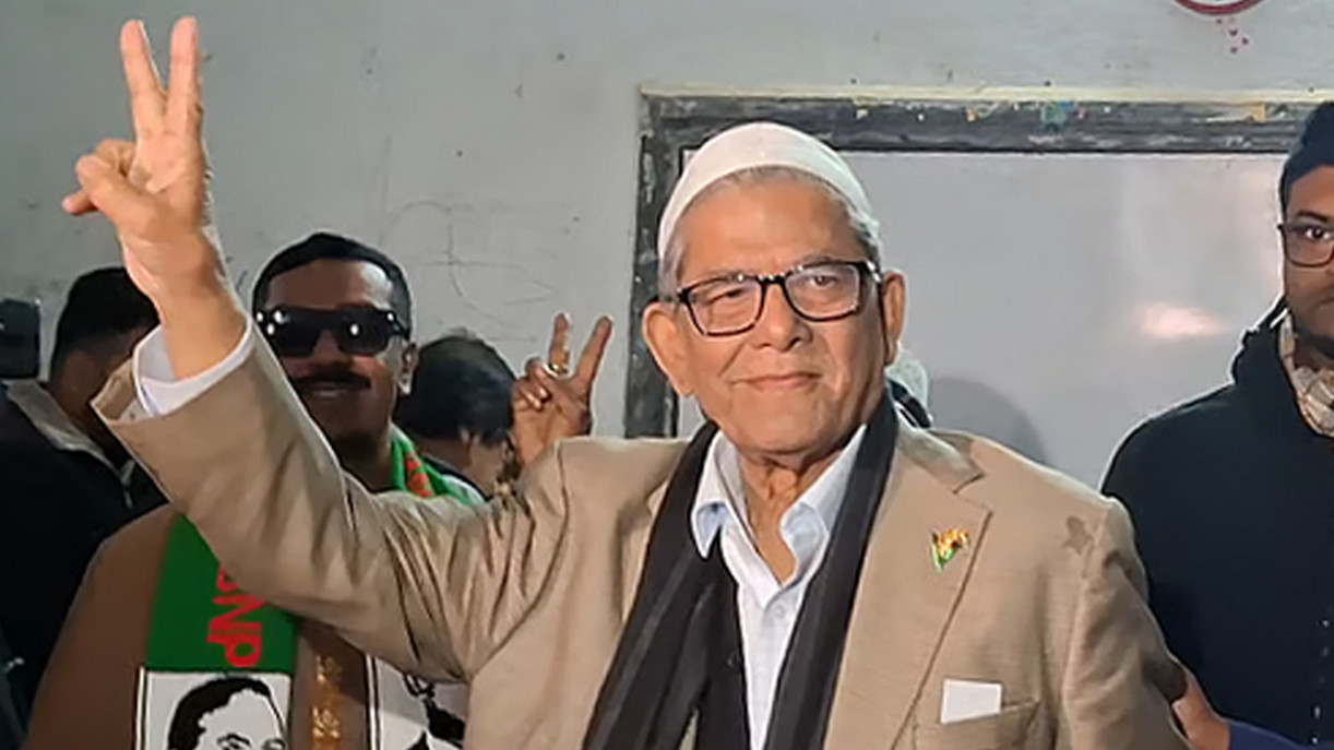 ঠাকুরগাঁও-১ আসনে ৬২ কেন্দ্রের ফলাফল প্রকাশ : এগিয়ে যে দল