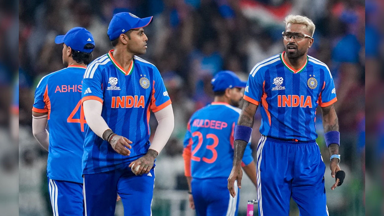ভারতের সেমিফাইনাল সমীকরণ জটিল, তবে কি বাদ পড়বে বিশ্বকাপ থেকে