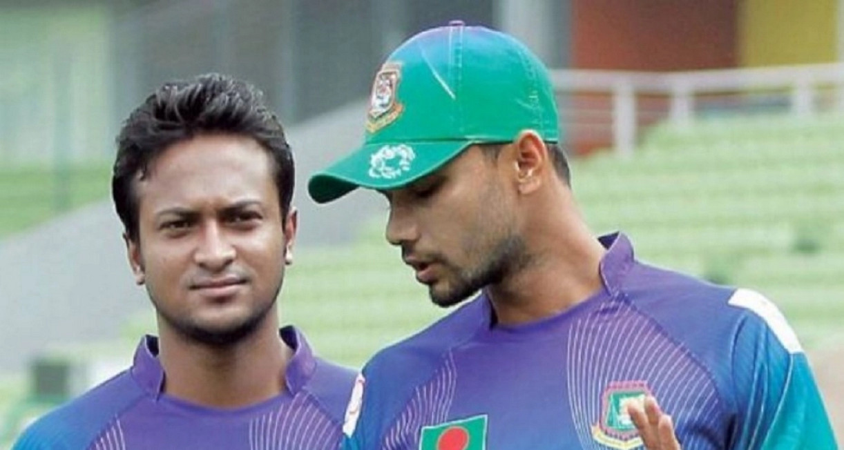সাকিব-মাশরাফির ক্রিকেটে ফেরা এখন শর্তসাপেক্ষ: কী জানালেন ক্রীড়া প্রতিমন্ত্রী