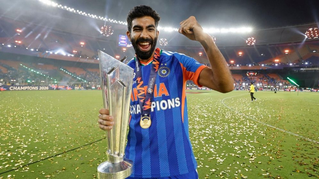 ‘টুর্নামেন্ট সেরার পুরস্কার নিয়ে যা বললেন এবি ডি ভিলিয়ার্স