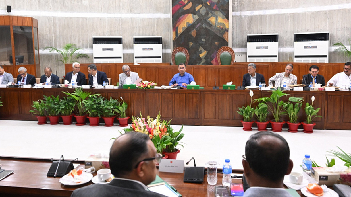 সরকারি-বেসরকারি অফিসের নতুন সময়সীমা নির্ধারণ