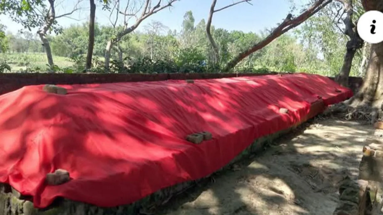 ৭০ হাত লম্বা কবর! ঠাকুরগাঁওয়ের এই রহস্য জানলে অবাক হবেন