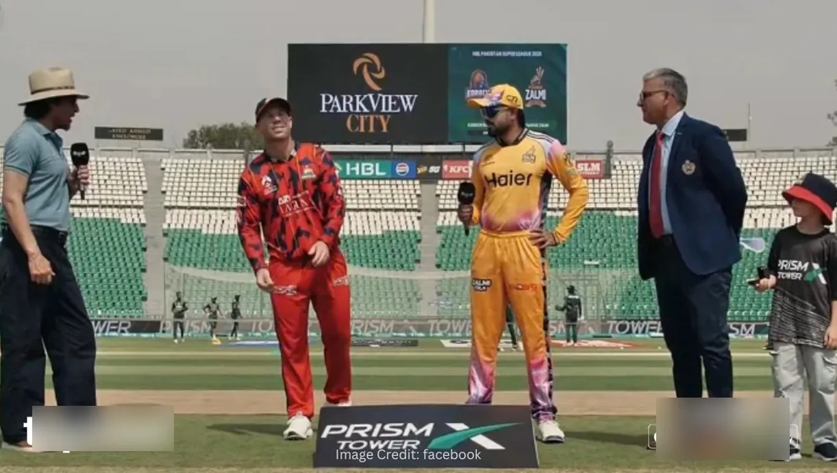 Karachi Kings টস জিতে ব্যাটিংয়ে, Peshawar Zalmi-র বিপক্ষে হাইভোল্টেজ লড়াই শুরু