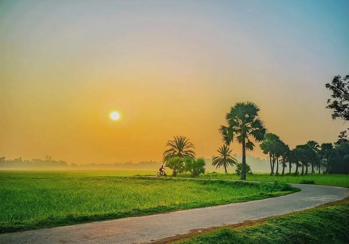 ঘূর্ণিঝড় সতর্কতা: আজকের আবহাওয়ার সর্বশেষ খবর