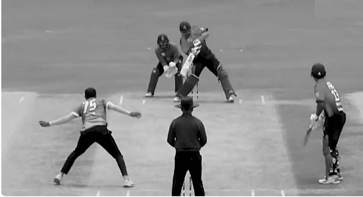 সোহানের বিতর্কিত আউট: আম্পায়ারিং নিয়ে নতুন প্রশ্ন, হতাশ ক্রিকেটাঙ্গন, মাঠের বাইরে ক্যাচ ধরেও আউট