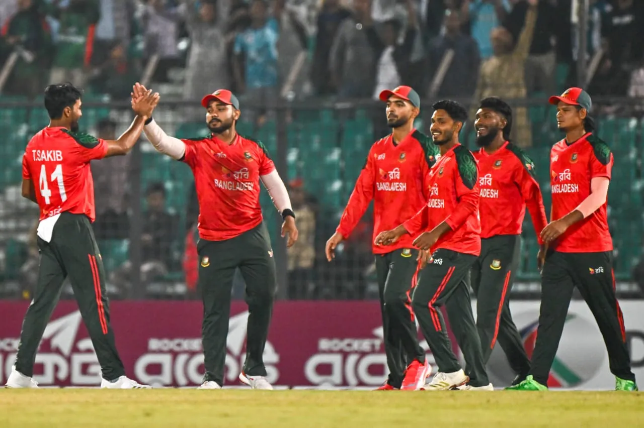 দ্বিপাক্ষিক সিরিজে দাপট, বড় মঞ্চে ব্যর্থতা: যে কারনে পিছিয়ে বাংলাদেশ