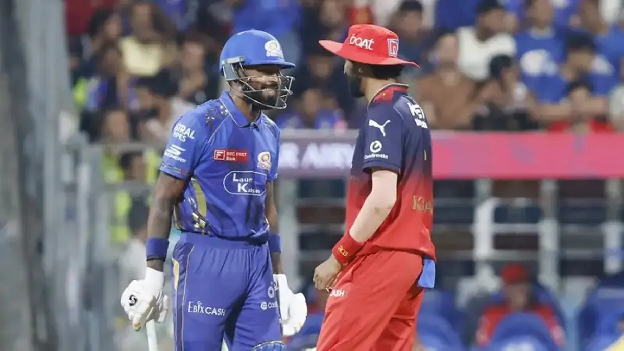 প্লে-অফের আশা বাঁচাতে আজ মাঠে মুম্বাই, শীর্ষে উঠতে মরিয়া বেঙ্গালুরু