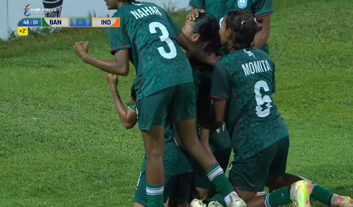 গোল, গোল, ২ গোলে শেষ হলো বাংলাদেশ বনাম ভারত ফাইনাল ম্যাচের প্রথমার্ধের খেলা