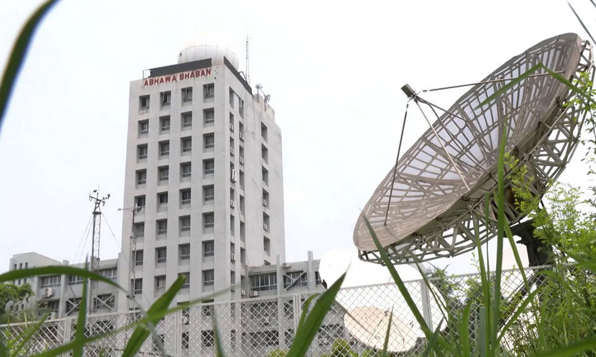দুপুরের মধ্যেই ৮ জেলায় ঝড়-বৃষ্টির সতর্কতা