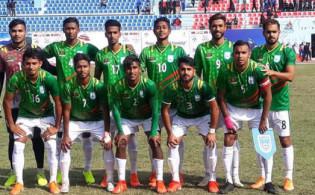 বঙ্গবন্ধু গোলকাপে বাংলাদেশ দলে নতুন মুখ, বাদ পড়ছেন অভিজ্ঞ যে দু’জন