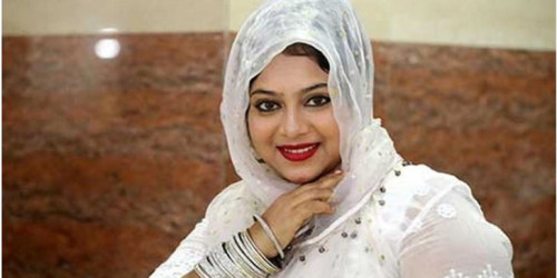 চিত্রনায়িকা শাবনূরকে নিয়ে গুজব