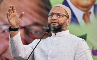 মুসলিমদের বলির পাঁঠা বানালেও করোনার টিকা মিলবে না: ওয়াইসি