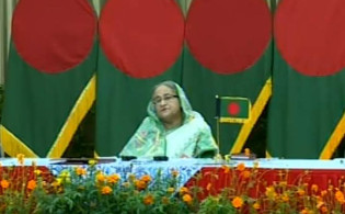 দিনমজুর, রিকশাচালক, শ্রমিক, হকারদের জন্য বরাদ্দ হলো যত কোটি টাকা