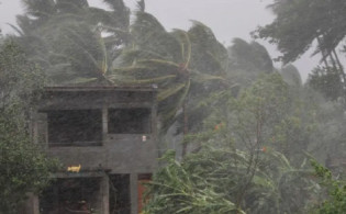 আজ দেশের যেসব অঞ্চলে আঘাত করবে কালবৈশাখী ঝড়