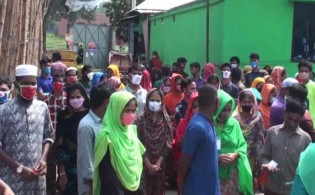 বেতন নয় গাজীপুরে যে কারনে প্রতিবাদ বিক্ষোভ করছে শ্রমিকরা