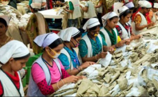 এক লাখ পোশাক শ্রমিকের জন্য বিশাল ব[ সুখবর