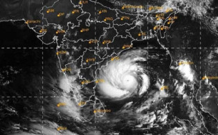শক্তিশালি হচ্ছে ঘূর্ণিঝড় জেনেনিন কোথায় আঘাত হানবে ‘আম্ফান’