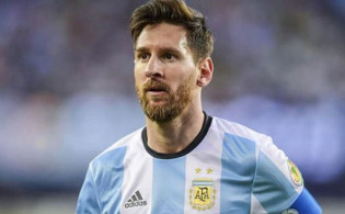যে কারনে নিজ দেশে আর ফিরবেন না মেসি