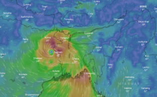 বাংলাদেশে যখন আঘাত হানবে ঘূর্ণিঝড় আম্ফান