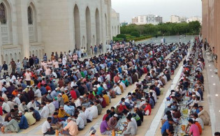 এইমাত্র পাওয়া : আবারও মসজিদে নামাজ বন্ধ