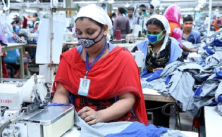 পোশাক শ্রমিকদের জন্য সবচেয়ে বড় দুঃসংবাদ