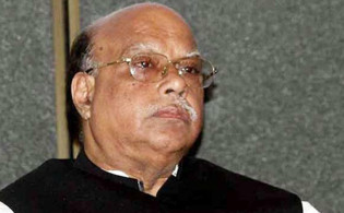 সাবেক স্বাস্থ্যমন্ত্রী মোহাম্মদ নাসিমের সর্বশেষ অবস্থা জানালেন ডা. কনক কান্তি বড়ুয়া