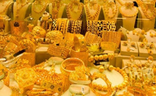করোনার কারণে রেকর্ড পরিমাণ কমল সোনার দাম