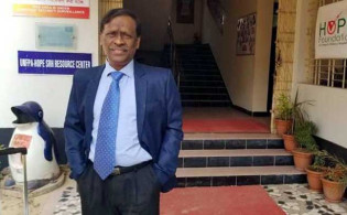 করোনা ভাইরাসের বর্তমান সময় নিয়ে মুখ খুললেন,ড. বিজন