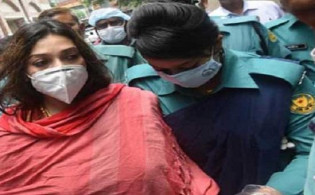 করোনার ভুয়া রিপোর্টের জন্য ডা. সাবরিনাকে বের করে দেন আরিফ