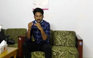 দেশে ফিরেই কথা বললেন মালয়েশিয়া প্রবাসী রায়হান কবির