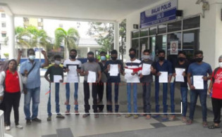 মালয়েশিয়ায় কোম্পানির বিরুদ্ধে ৯ জন শ্রমিক কঠিন পদক্ষেপ
