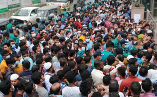 প্রবাসীদের সৌদি যাওয়া নিয়ে অনেক জটিলতা