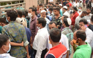 প্রবাসীদের মাথায় হাত : রিটার্ন টিকিটের টাকা উধাও