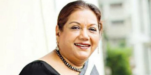 গুরুত্বর অবস্থায় আইসিইউতে কবরী