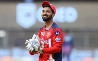 প্রীতির পান্জাবের মাথায় হাত হাসপাতালে ভর্তি কেএল রাহুল