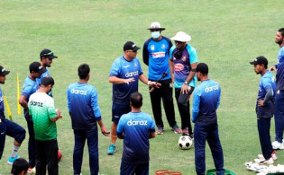 দূর্দান্ত শুরু দুই দলের প্রস্তুতি ম্যাচ, দেখে নিন ম্যাচের সর্বশেষ স্কোর