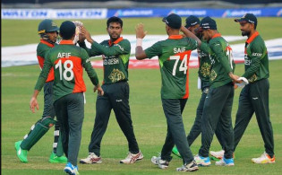 বাংলাদেশের প্রশংসায় টুইট ঝড়