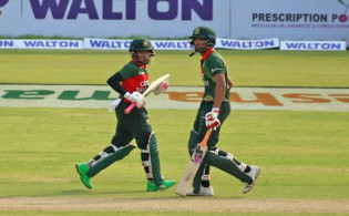 ধোনি-সাঙ্গাকারার সাথে এখন মুশফিকুর রহিম