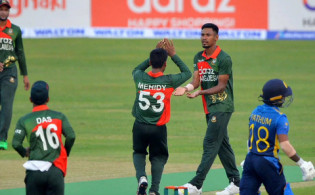 টিভিতে আজ দেখা যাবে যেসব খেলা