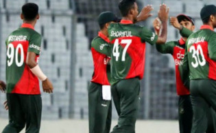 টাইগারদের থাবায় থমকে গেছে সিংহ বাহিনী