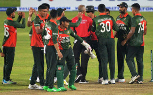 টিভিতে আজ দেখা যাবে যে সব খেলা